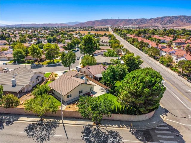 6371 Almond Valley, Quartz Hill, CA 93536