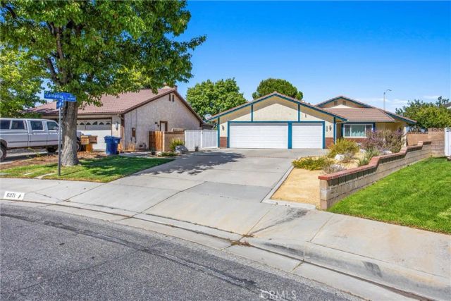 6371 Almond Valley, Quartz Hill, CA 93536