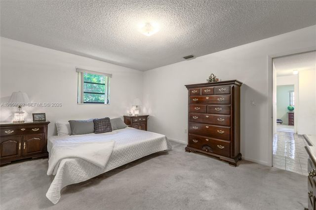 13131 SW 5th St, Miami, FL 33184