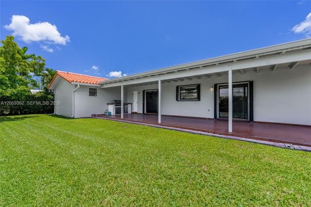 13131 SW 5th St, Miami, FL 33184