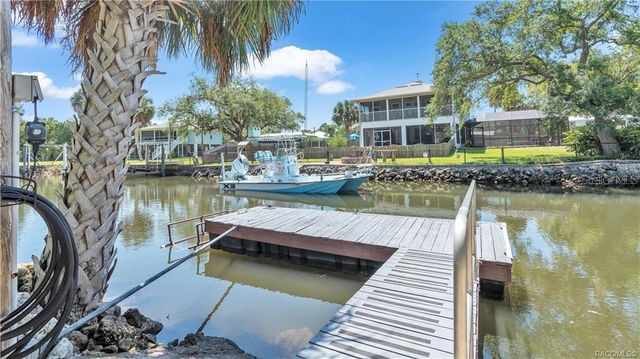 11308 W AMERINDIAN COURT, Crystal River, FL 34429