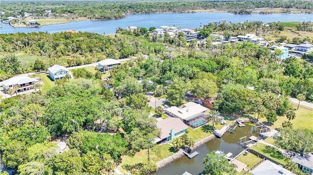 11308 W AMERINDIAN COURT, Crystal River, FL 34429