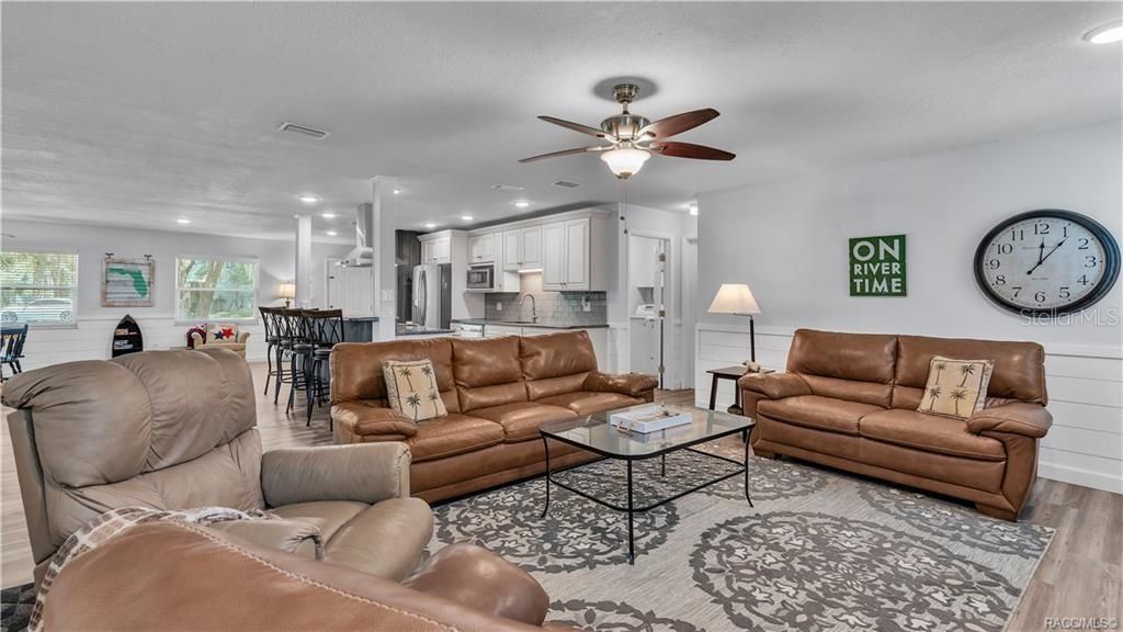 Image 18 of property listing at 11308 W AMERINDIAN COURT, Crystal River, FL 34429