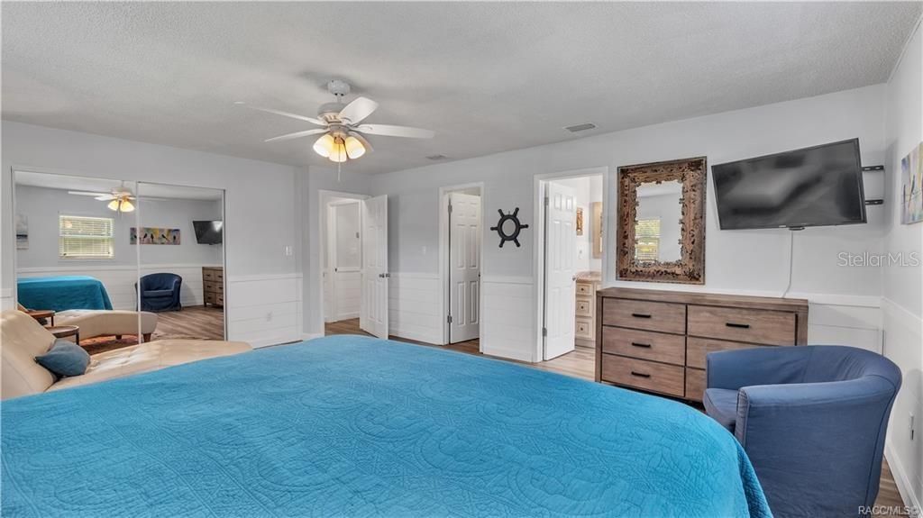 Image 25 of property listing at 11308 W AMERINDIAN COURT, Crystal River, FL 34429