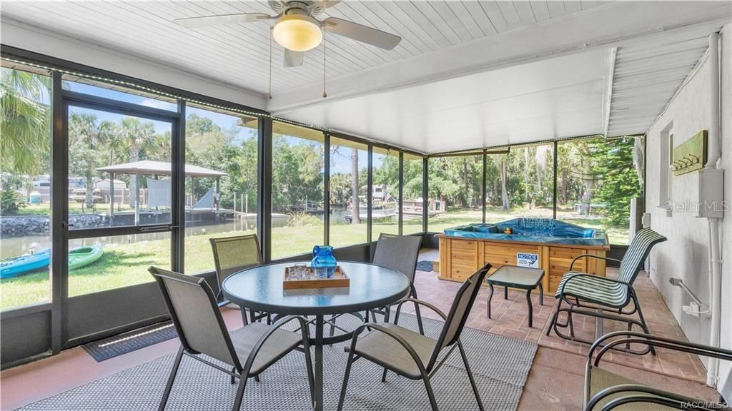 Image 39 of property listing at 11308 W AMERINDIAN COURT, Crystal River, FL 34429