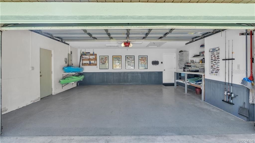 Image 45 of property listing at 11308 W AMERINDIAN COURT, Crystal River, FL 34429