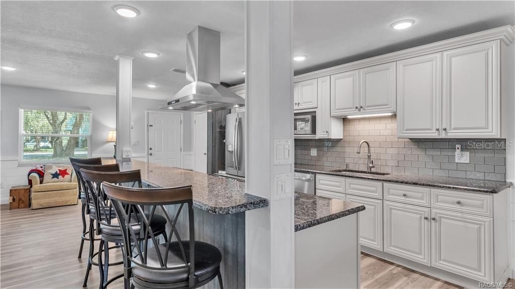 Image 9 of property listing at 11308 W AMERINDIAN COURT, Crystal River, FL 34429