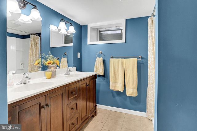6039 EDWARD DRIVE, Mechanicsburg, PA 17050