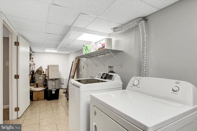 6039 EDWARD DRIVE, Mechanicsburg, PA 17050