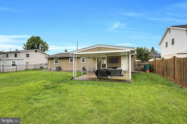 6039 EDWARD DRIVE, Mechanicsburg, PA 17050