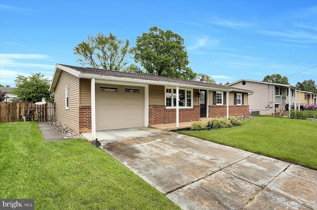 6039 EDWARD DRIVE, Mechanicsburg, PA 17050