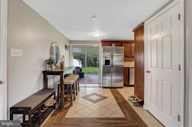 6039 EDWARD DRIVE, Mechanicsburg, PA 17050