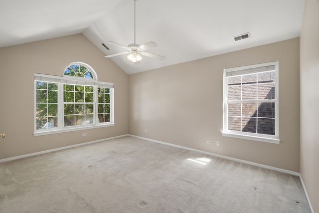 1911 N Silver Lake Road, Arlington Heights, IL 60004
