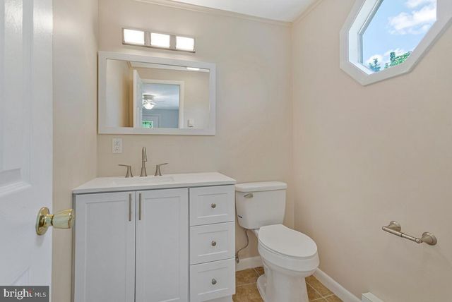 2020 WOODS RD, Saint Leonard, MD 20685