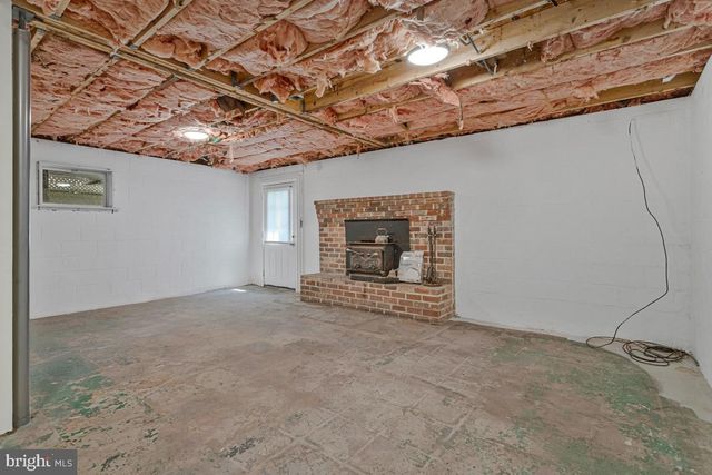 2020 WOODS RD, Saint Leonard, MD 20685