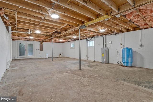 2020 WOODS RD, Saint Leonard, MD 20685