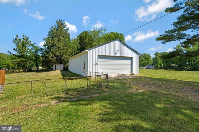 2020 WOODS RD, Saint Leonard, MD 20685