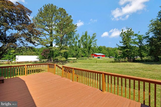 2020 WOODS RD, Saint Leonard, MD 20685