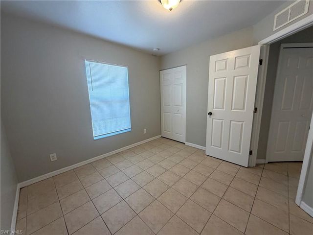 4535 26th ST SW, Lehigh Acres, FL 33973