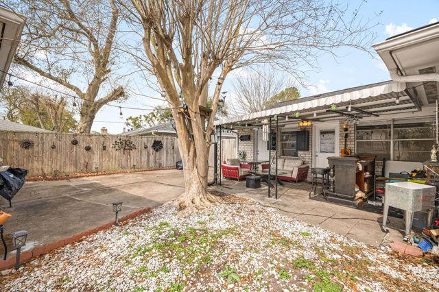 9019 Grape Street, Houston, TX 77036