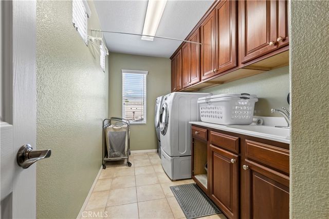 1639 Moss Rose, Beaumont, CA 92223