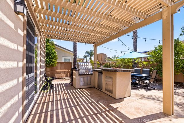 1639 Moss Rose, Beaumont, CA 92223