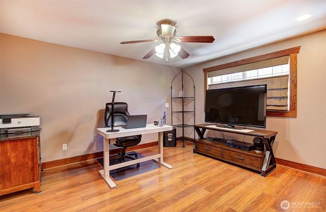 9304 NE 25th Court, Vancouver, WA 98665