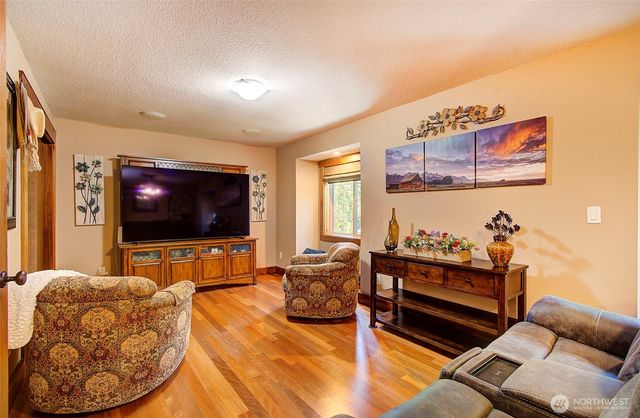 9304 NE 25th Court, Vancouver, WA 98665