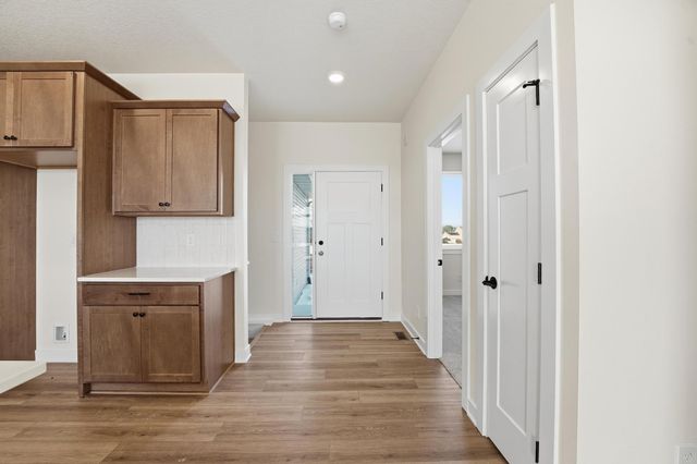 706 Plainside Avenue, Norwalk, IA 50211