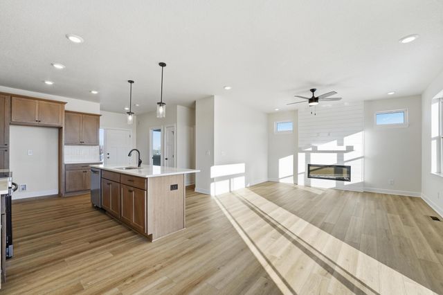 706 Plainside Avenue, Norwalk, IA 50211