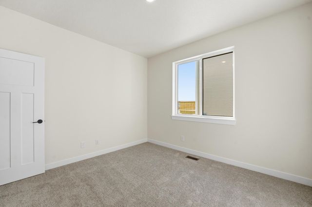 706 Plainside Avenue, Norwalk, IA 50211