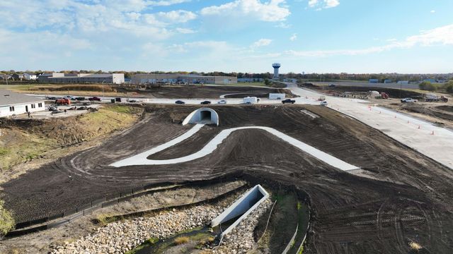 706 Plainside Avenue, Norwalk, IA 50211