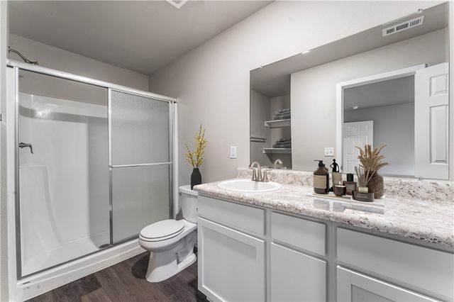 814 W Tanner Drive, Siloam Springs, AR 72761