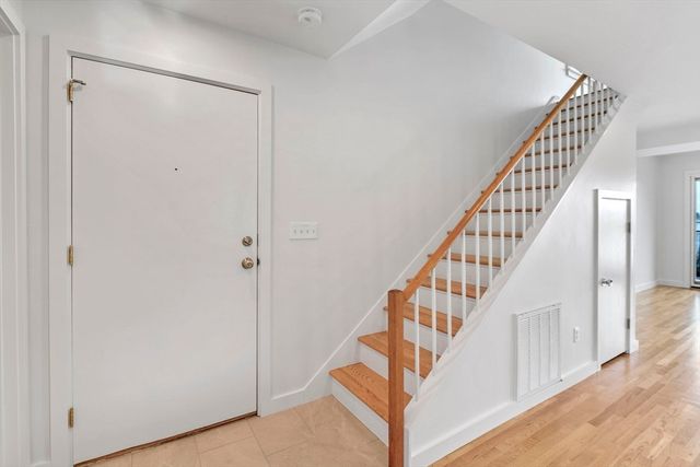 34 Constitution Way D, Marblehead, MA 01945