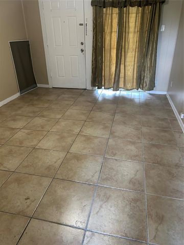4005 Irvington Boulevard 6, Houston, TX 77009