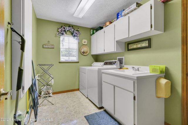 6336 Alderwood Street, Spring Hill, FL 34606