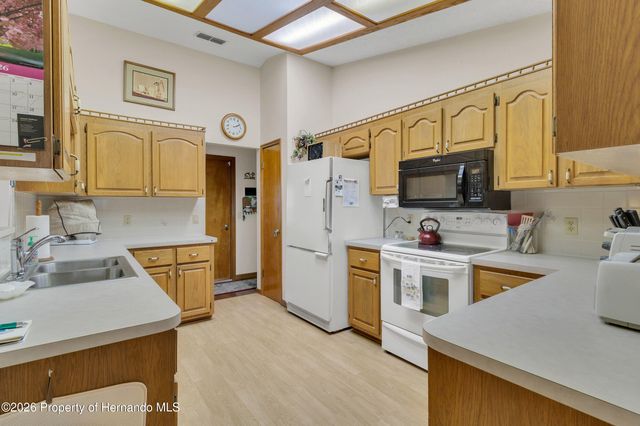 6336 Alderwood Street, Spring Hill, FL 34606