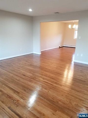 125 E Central Boulevard 1ST FLOOR, Palisades Park, NJ 07650