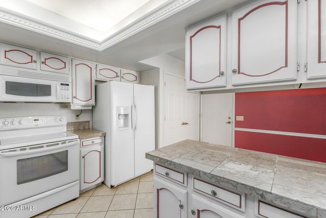 16637 N 30TH Avenue, Phoenix, AZ 85053