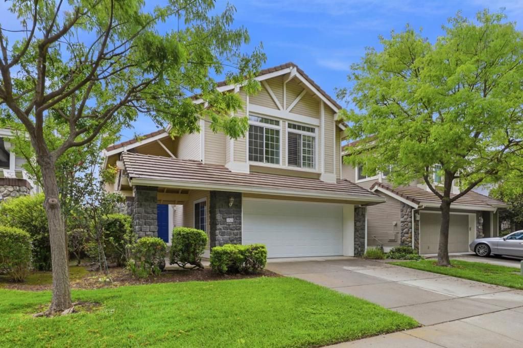 Image 3 of property listing at 17515 Montoya Circle, Morgan Hill, CA 95037
