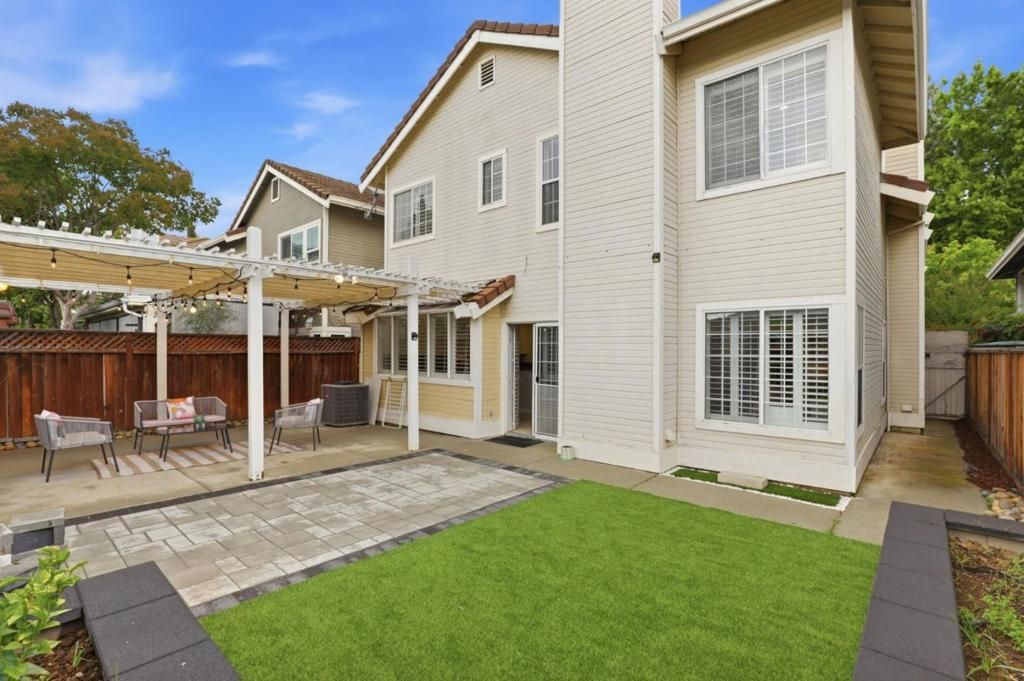 Image 36 of property listing at 17515 Montoya Circle, Morgan Hill, CA 95037