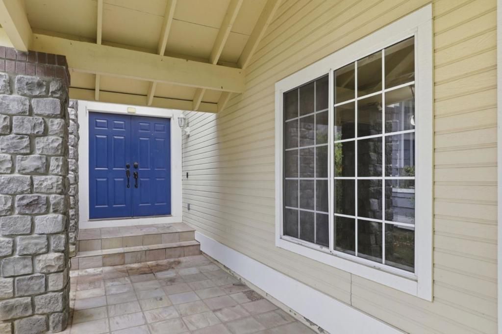 Image 6 of property listing at 17515 Montoya Circle, Morgan Hill, CA 95037