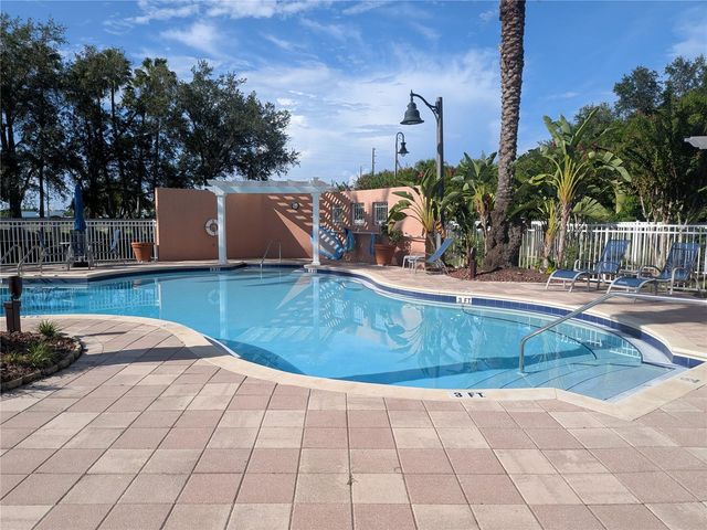 12033 GANDY BOULEVARD N 145, St Petersburg, FL 33702