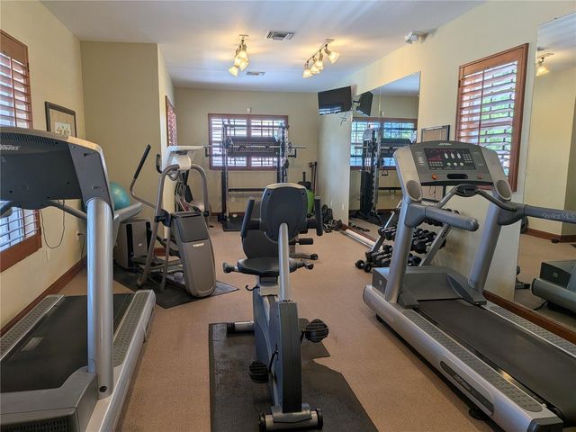 12033 GANDY BOULEVARD N 145, St Petersburg, FL 33702