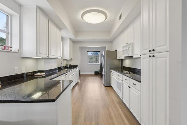 12033 GANDY BOULEVARD N 145, St Petersburg, FL 33702