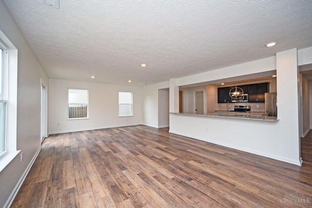 119 Settlers Trail, Union, OH 45322