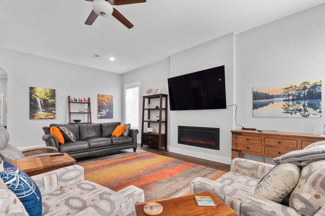 7 Adoracion Place, Hot Springs Village, AR 71909