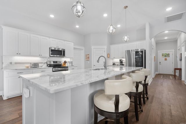 7 Adoracion Place, Hot Springs Village, AR 71909