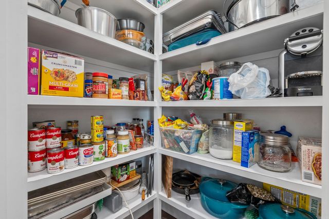 7 Adoracion Place, Hot Springs Village, AR 71909