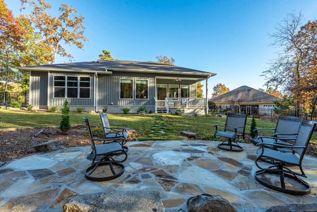 7 Adoracion Place, Hot Springs Village, AR 71909